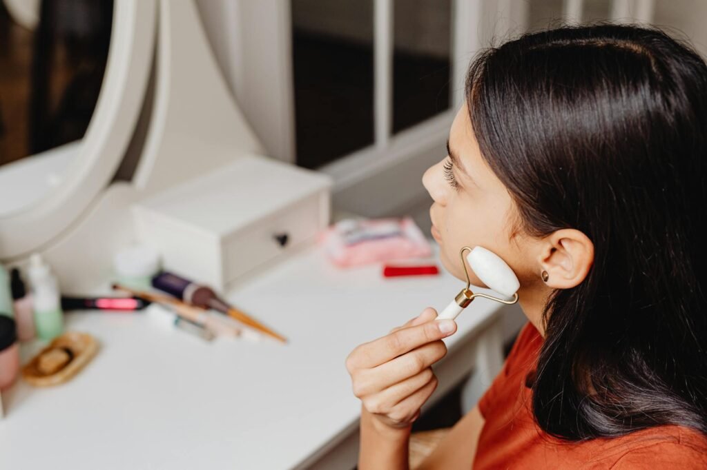 29 Useful Beauty Products on Amazon That Make Your Routine Way Easier
