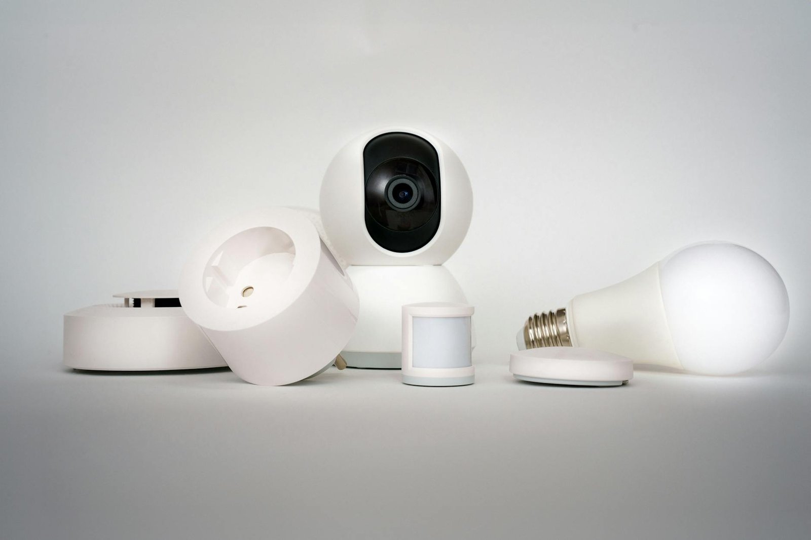 Smart Home Upgrade: 20 Genius Gadgets Everyone Will Love