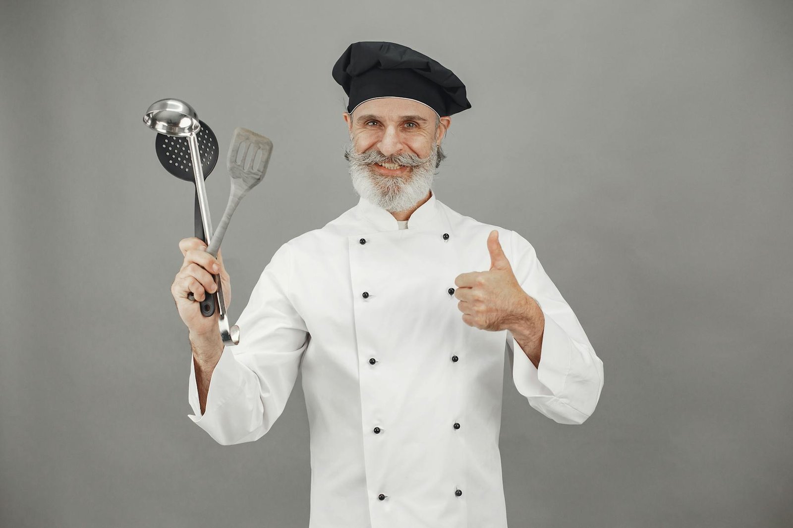 22 Kitchen Tools Chefs Actually Use at Home (Not the Ones They’re Paid to Post)