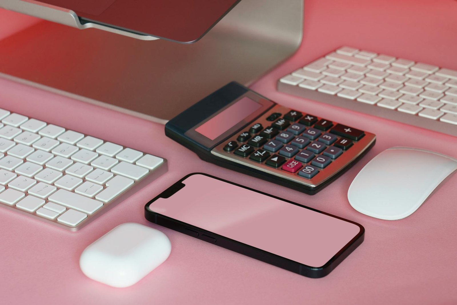 33 Office Gadgets That Cut Your “Where Did That File Go?” Panic to 10 Seconds Flat